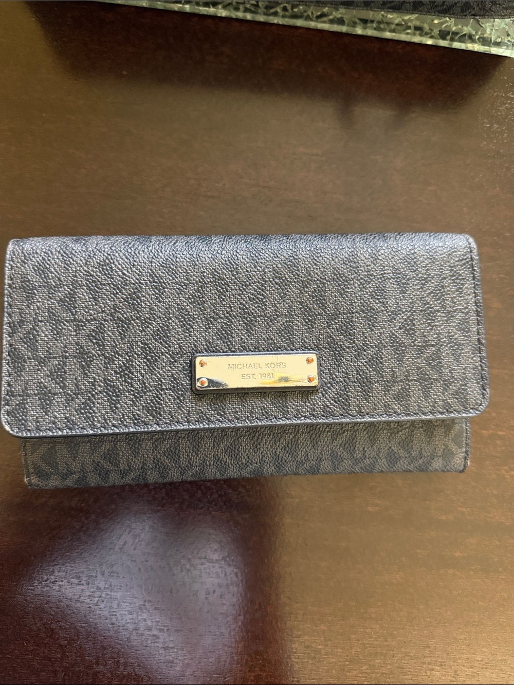 Michael Kors Black Signature Crossbody Bag with Matching Wallet - Picture 10 of 17